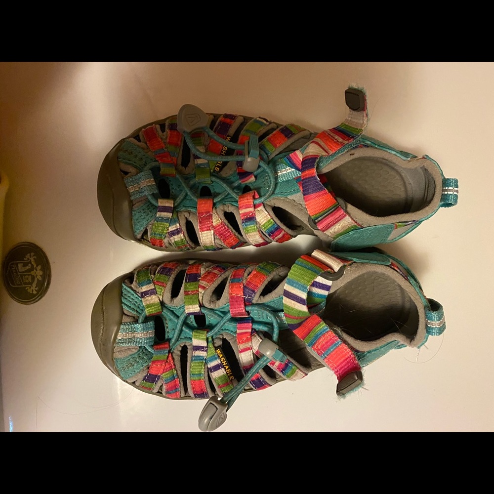 Girls Keen sandals